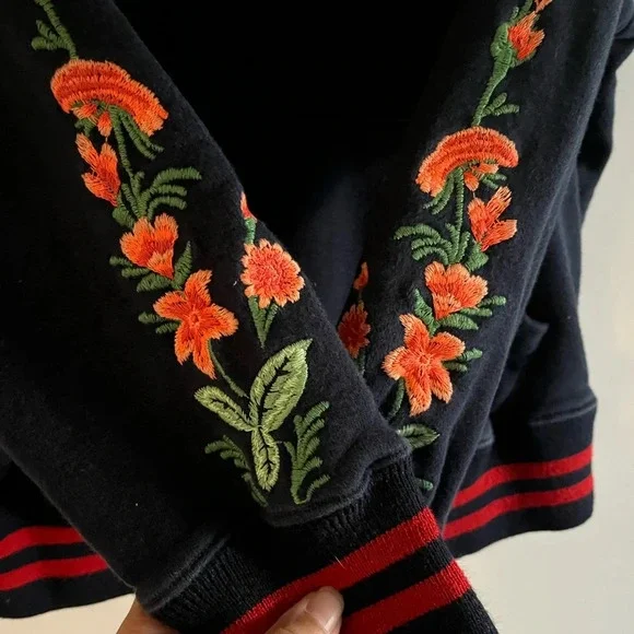 MOTHER Embroidered Floral Square Hoodie - Picture 5 of 9
